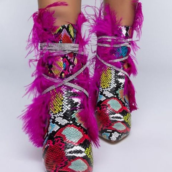 AZALEA WANG KILLER ON THE MOVE STILETTO BOOTIE IN MULTI - Picture 5 of 7